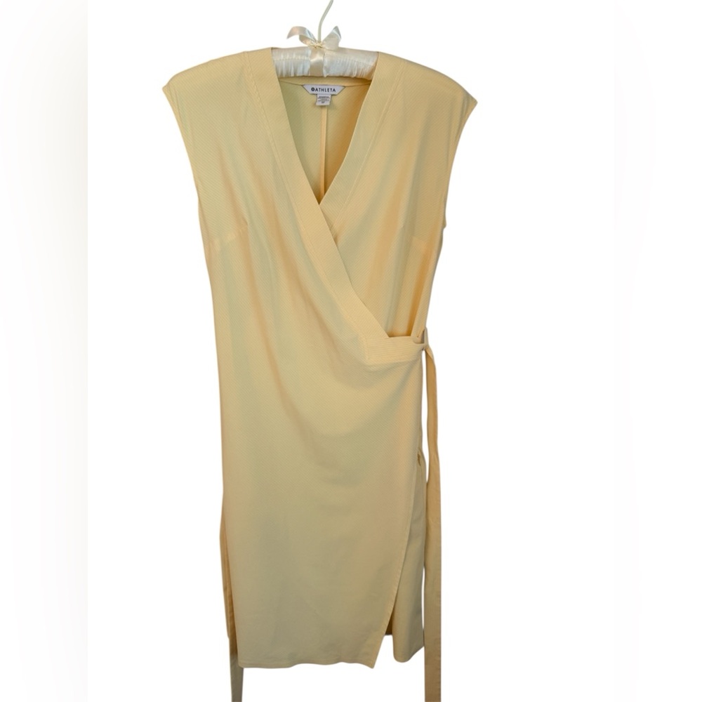 Athleta Newport Wrap Dress Yellow Athletic Travel Dress XS